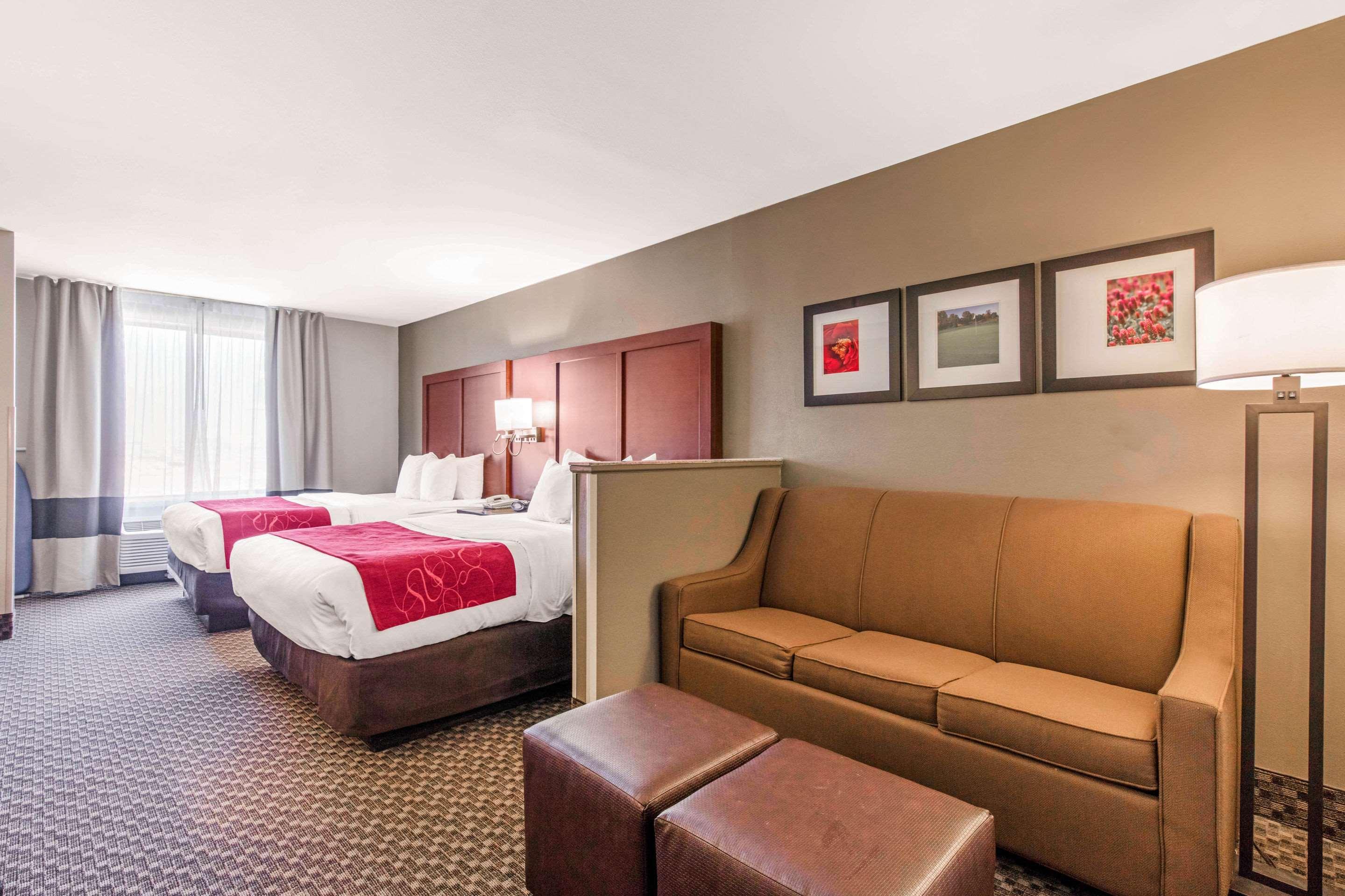 Comfort Suites Tuscaloosa Near University Exterior photo