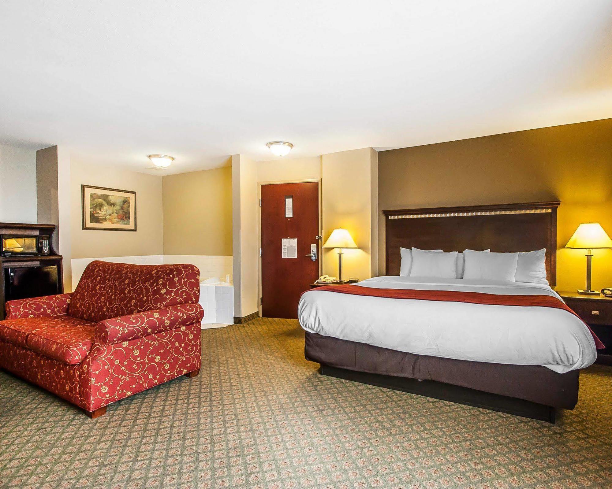 Comfort Suites Tuscaloosa Near University Exterior photo